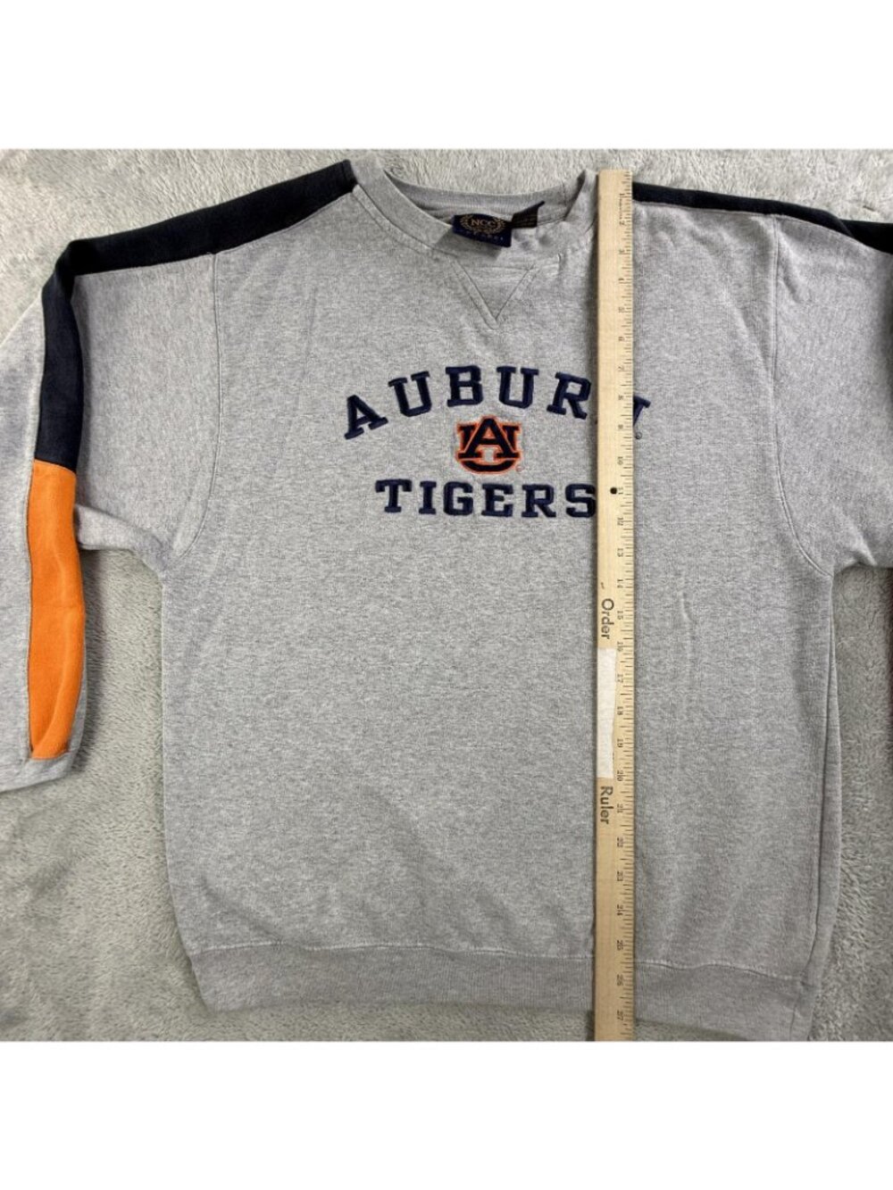 Vintage Auburn Tigers Sweatshirt Mens Medium Gray NCAA Football NCC Gold Apparel - Picture 10 of 16